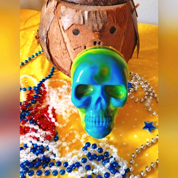 Handcrafted Unisex🏖 "Salty Sea" Vegan Goat Milk Soap - Picture 1 of 9